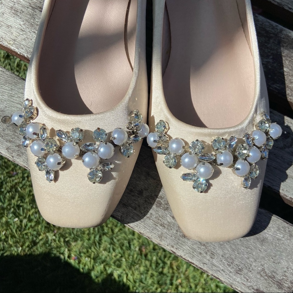 Wedding flats - Picture 2 of 3
